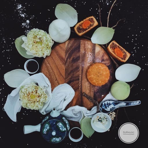 Mooncake white lotus 01